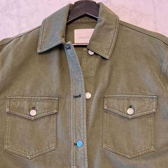 ✨HOST PICK✨ Aritzia Wilfred Free Denim Utility Ganna Jacket - GD Fatigue - Picture 4 of 8